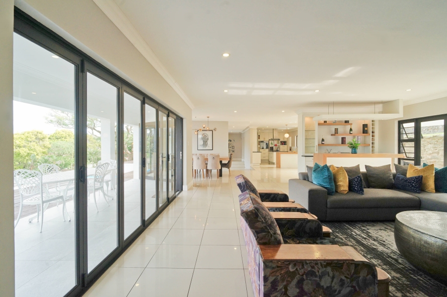 4 Bedroom Property for Sale in Beacon Bay Eastern Cape